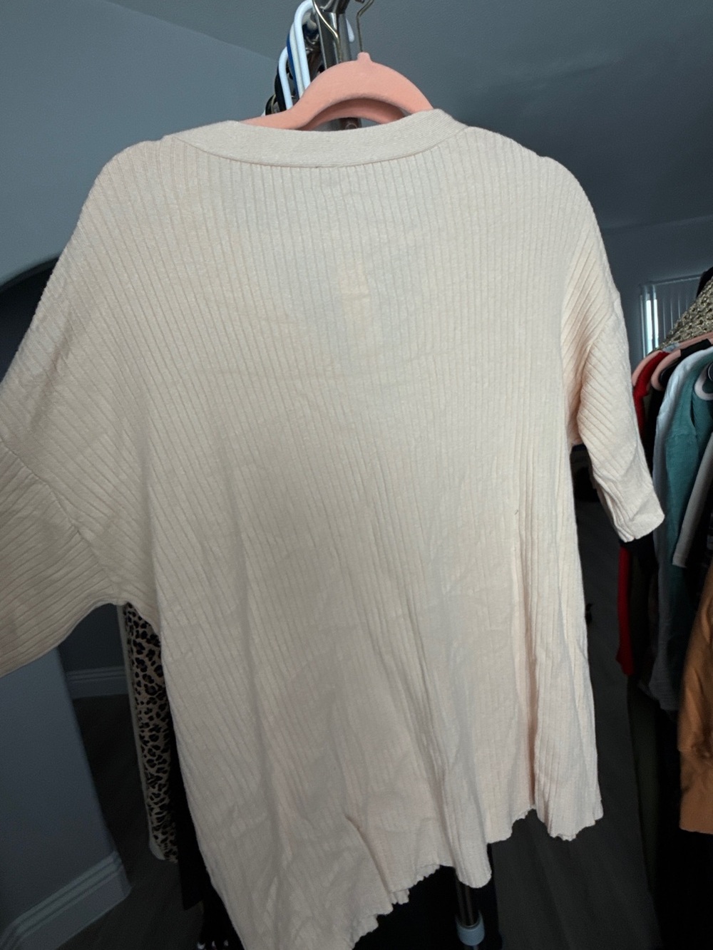 Light Beige Button-Front Ribbed Women's Top - Picture 4 of 6